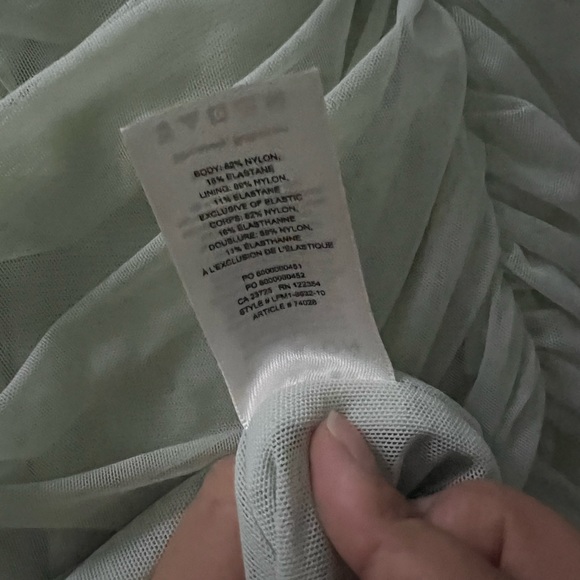 Aritzia, Brand new with tag Ten by Babaton ruched bodycon midi dress size 4 - Picture 9 of 9